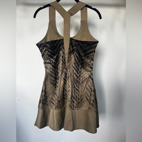 NWT Adidas Primeblue Y-Dress - Picture 4 of 6